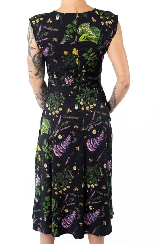 Xena Dress in Ecovero Nervine