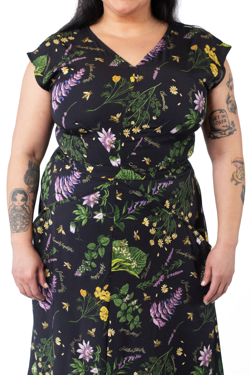 Xena Dress in Ecovero Nervine